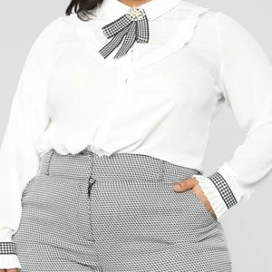 Detailed shirt blouse